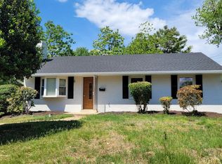 4102 Zion Ct, Alexandria, VA 22312