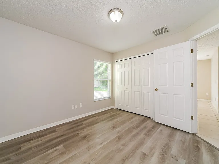 213 Owenshire Cir — Photo 14