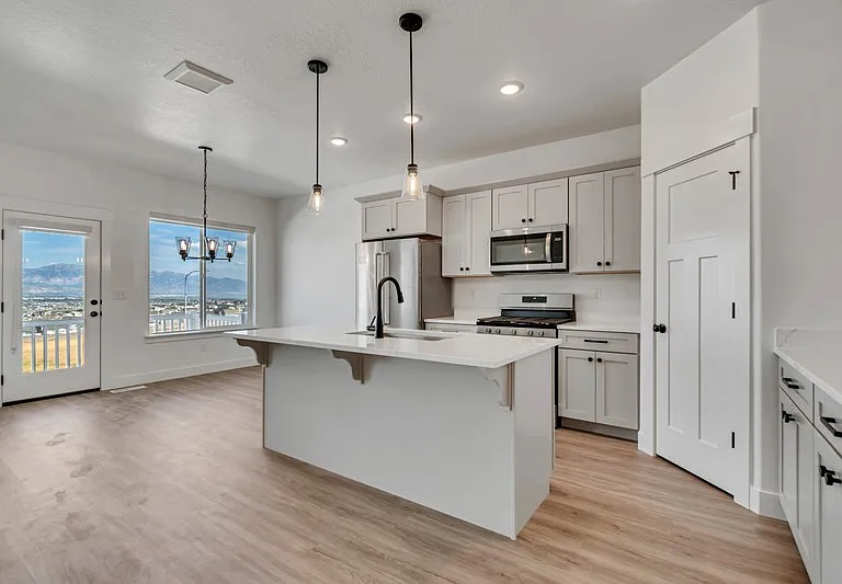 2698 N Blue Dawn Ln — Photo 14