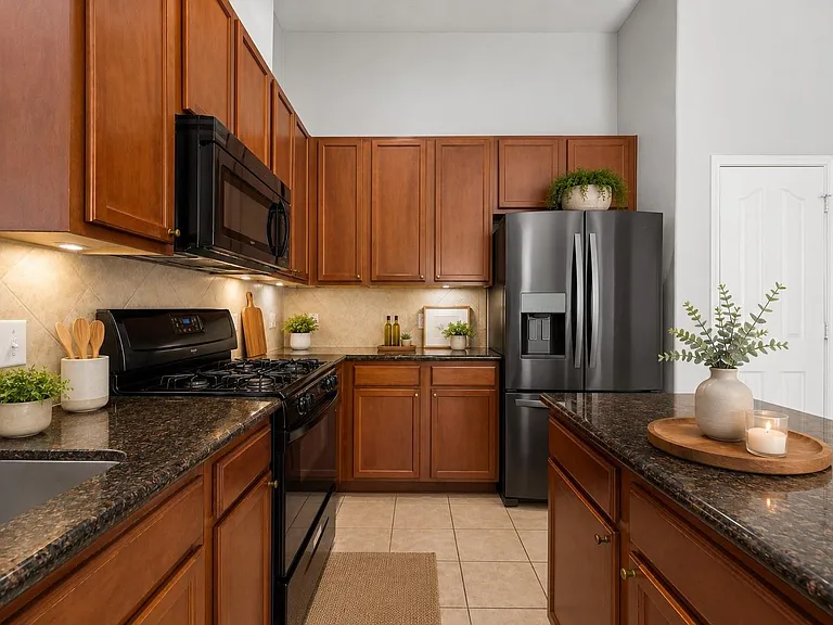 9906 Taylor Springs Ln — Photo 12