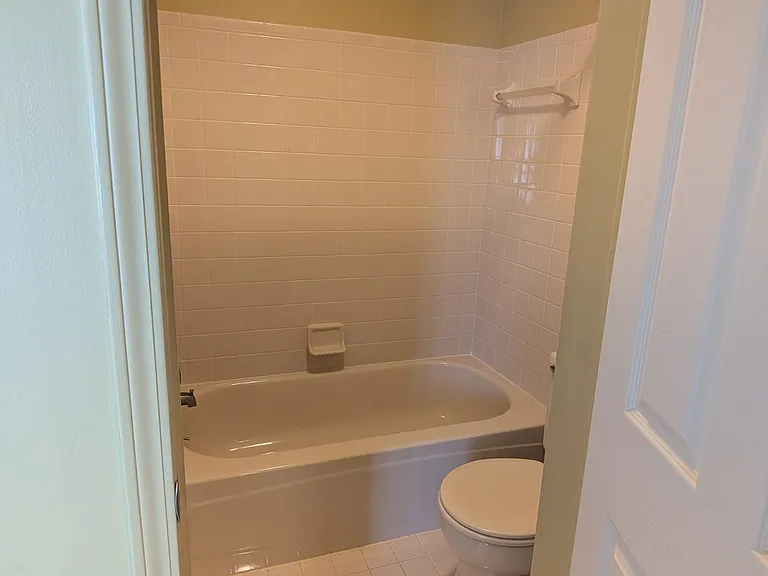 63 Rosebud Ln #63 — Photo 3