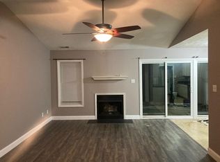 316 Buckeye Dr, Raeford, NC 28376