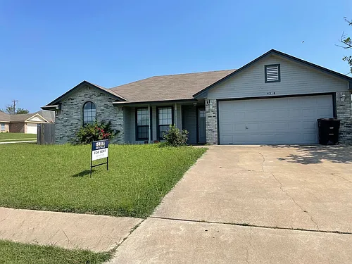 4208 Shagbark Dr Photo 1