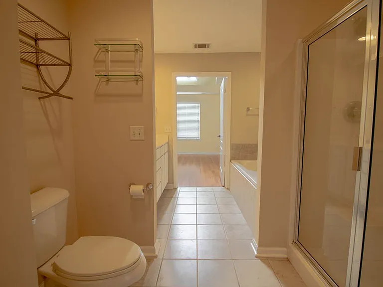 127 Ventura Pl — Photo 31