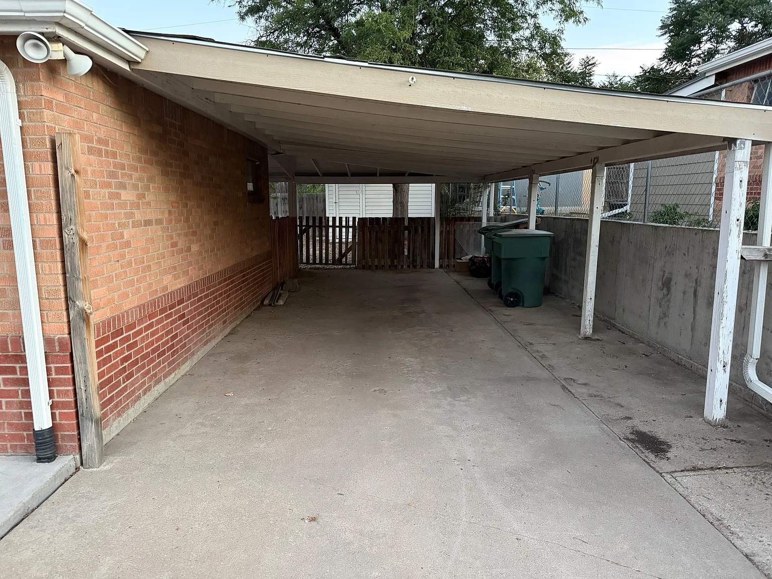 3 bed, 1130 sqft, $2,495 — Photo 3