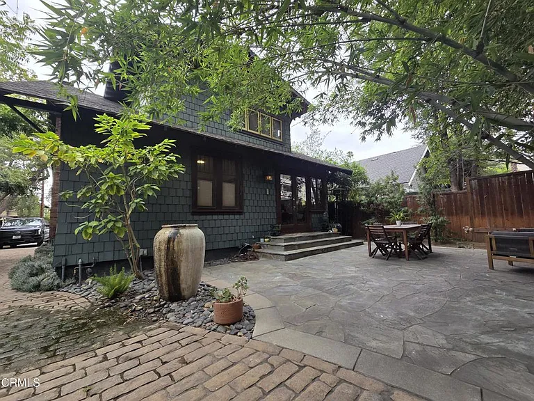 126 N Meridith Ave — Photo 27