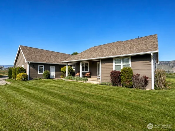 22 Rooster Flats Road, Oroville, WA 98844