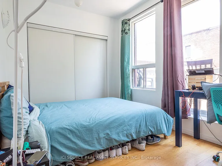 693 Euclid Ave #2 — Photo 8
