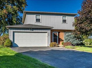 3287 Bordeaux Rue, Northwood, OH 43619