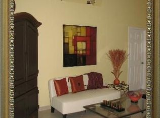 271 SW 203rd Ave, Pembroke Pines, FL 33029