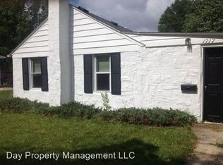 1717 N Charlotte St, Appleton, WI 54911