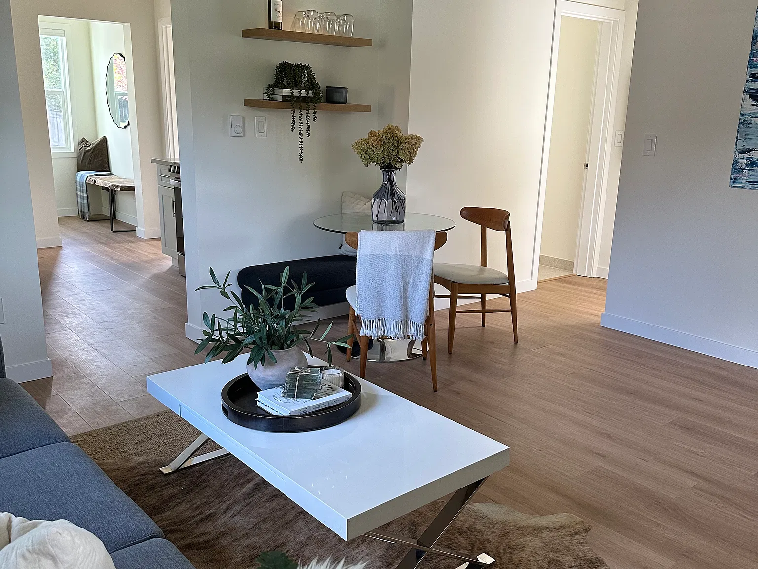 1 bed, 950 sqft, $3,295 — Photo 2