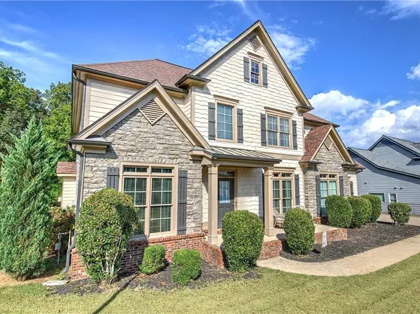 12 Autumn Wood Dr SE, Cartersville, GA 30120