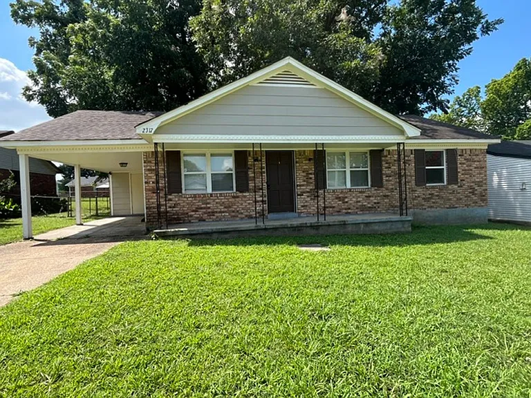 2317 Natchez Cv — Photo 1