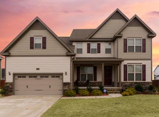 3020 Eagle Crest Ln, Fayetteville, NC 28306