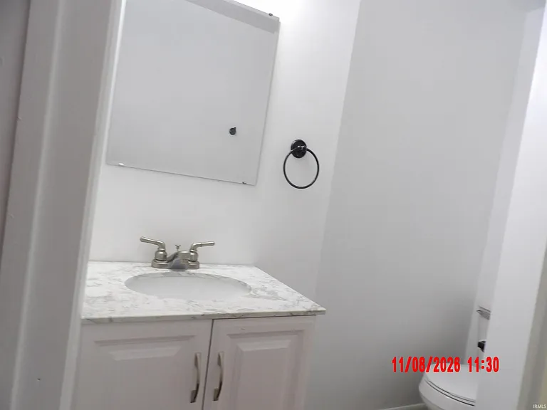 810 W Lincoln St — Photo 11