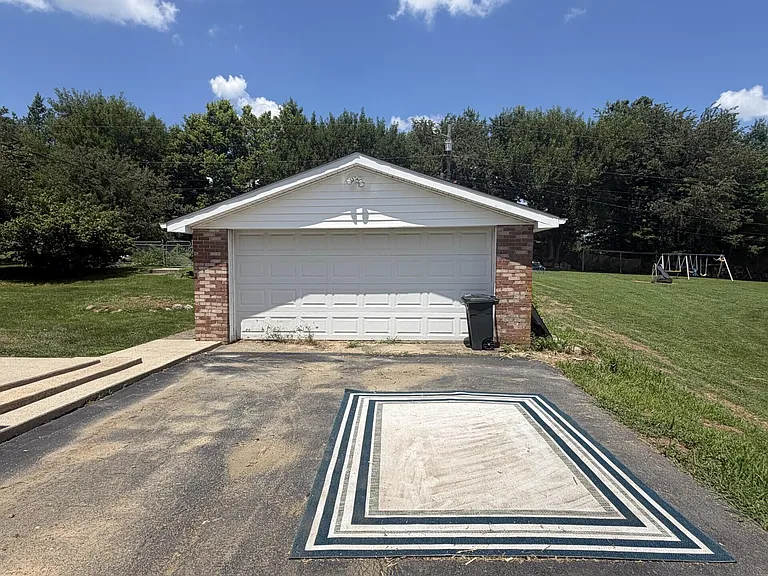 721 Wayland Dr — Photo 39