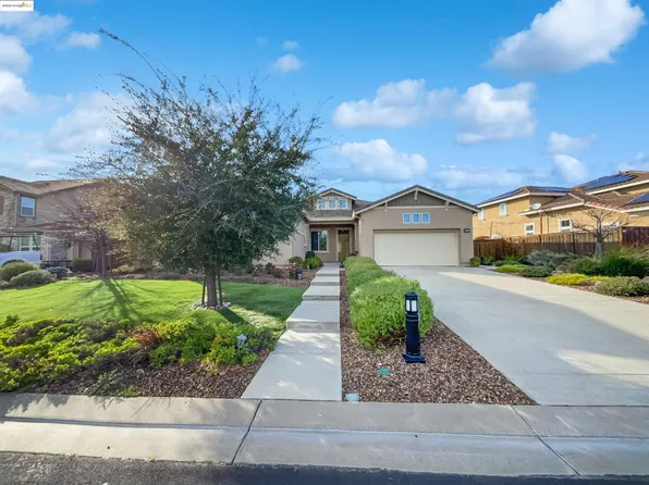 618 Elderberry Loop, Vacaville, CA 95688