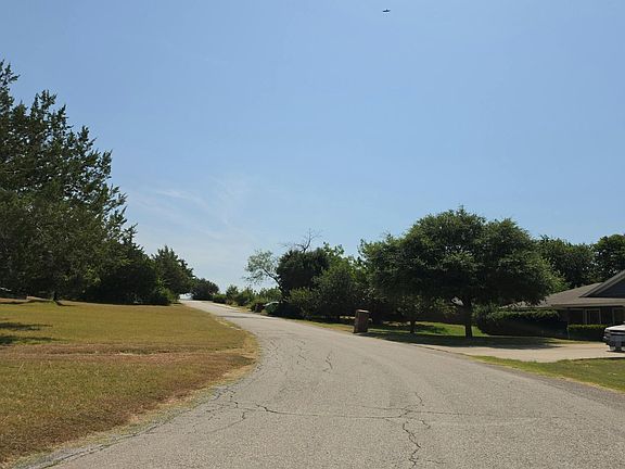 5th image of 1403 N Melba Doyle Park Rd