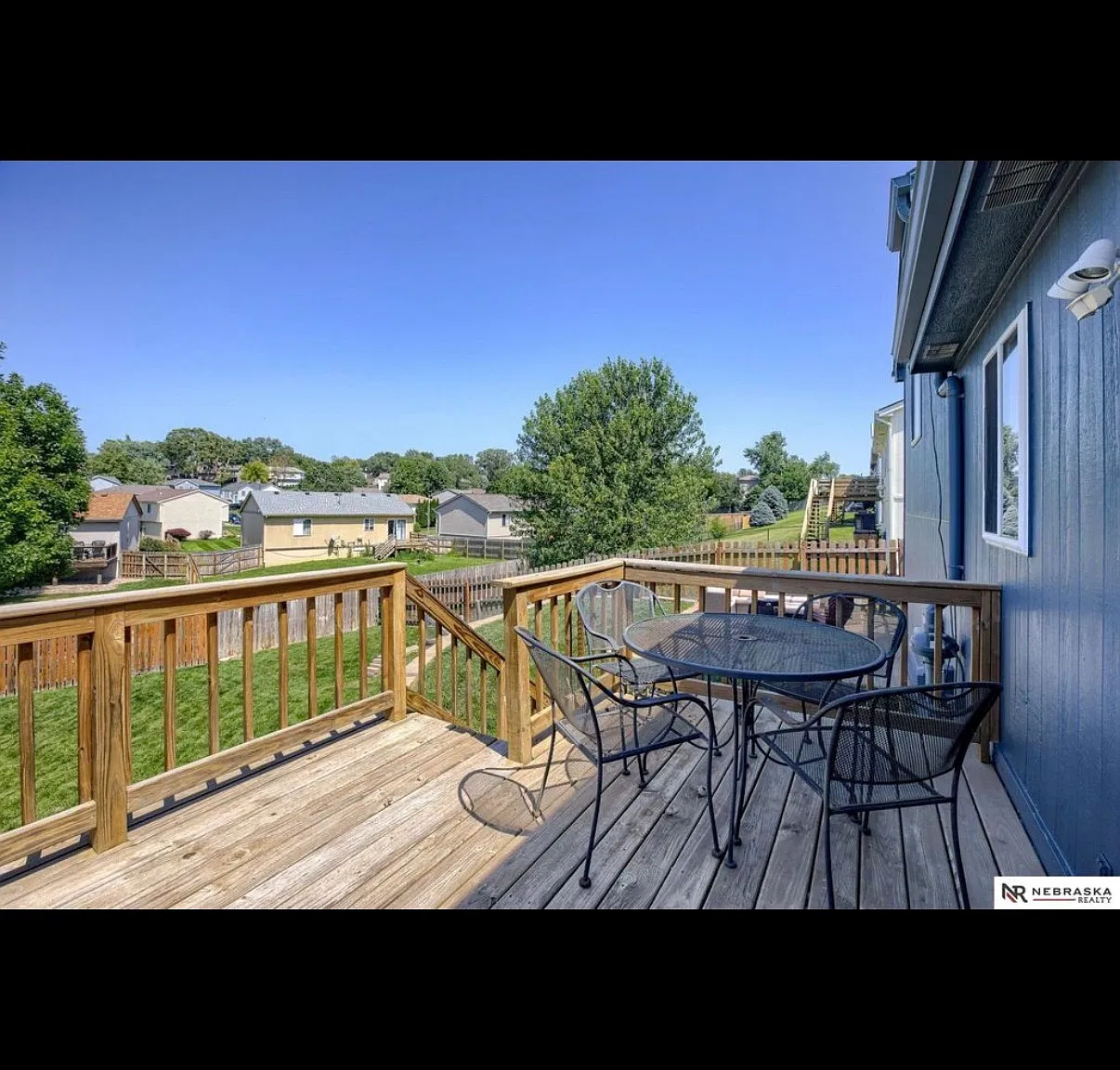 3 bed, 1456 sqft, $2,600 — Photo 4