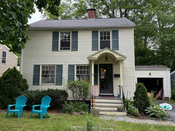 68 Davis St, South Portland, ME 04106