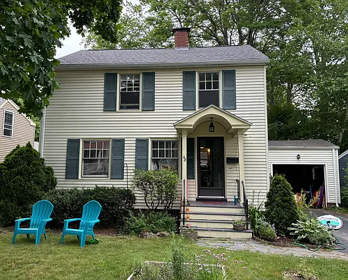 68 Davis St Photo 1