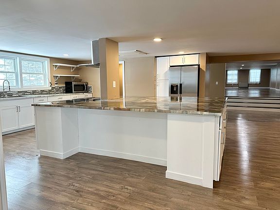 4th image of 1663 Masardis Road