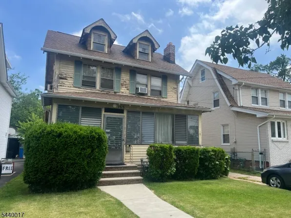 165 Monmouth Rd, Elizabeth City, NJ 07208