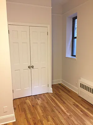 Rented by Metropolis Real Estate of Manhattan | media 54