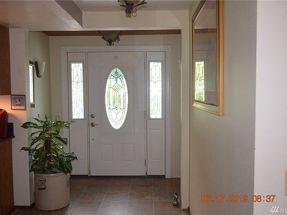 3rd image of 100 N Mount Noyes Pl