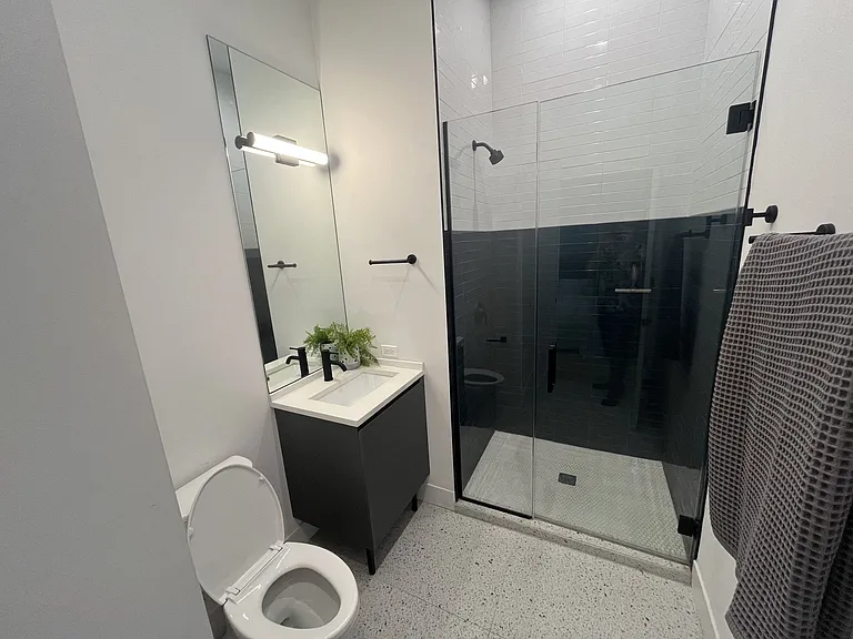 The Monark — Photo 7