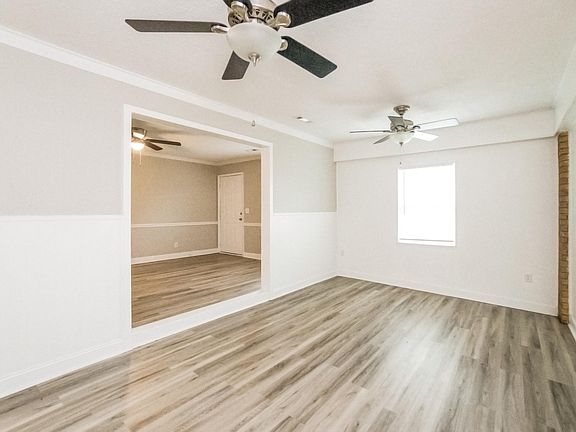 3rd image of 6 Middlesex Ave