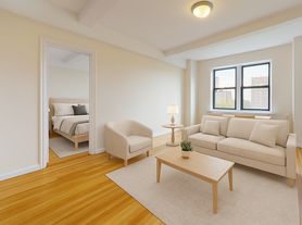 850 Amsterdam Ave