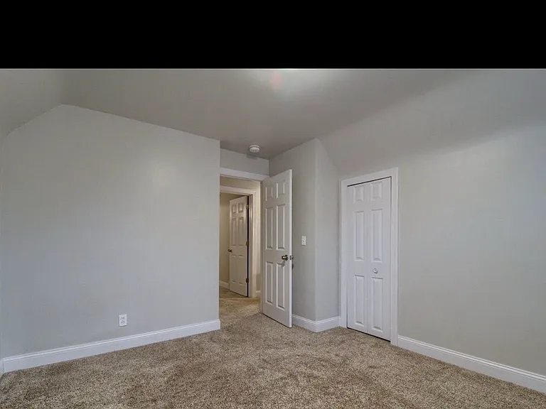 11610 Cardwell St — Photo 13
