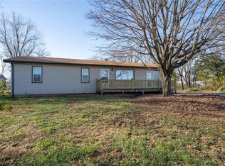 708 N Saint Joe Dr, Park Hills, MO 63601
