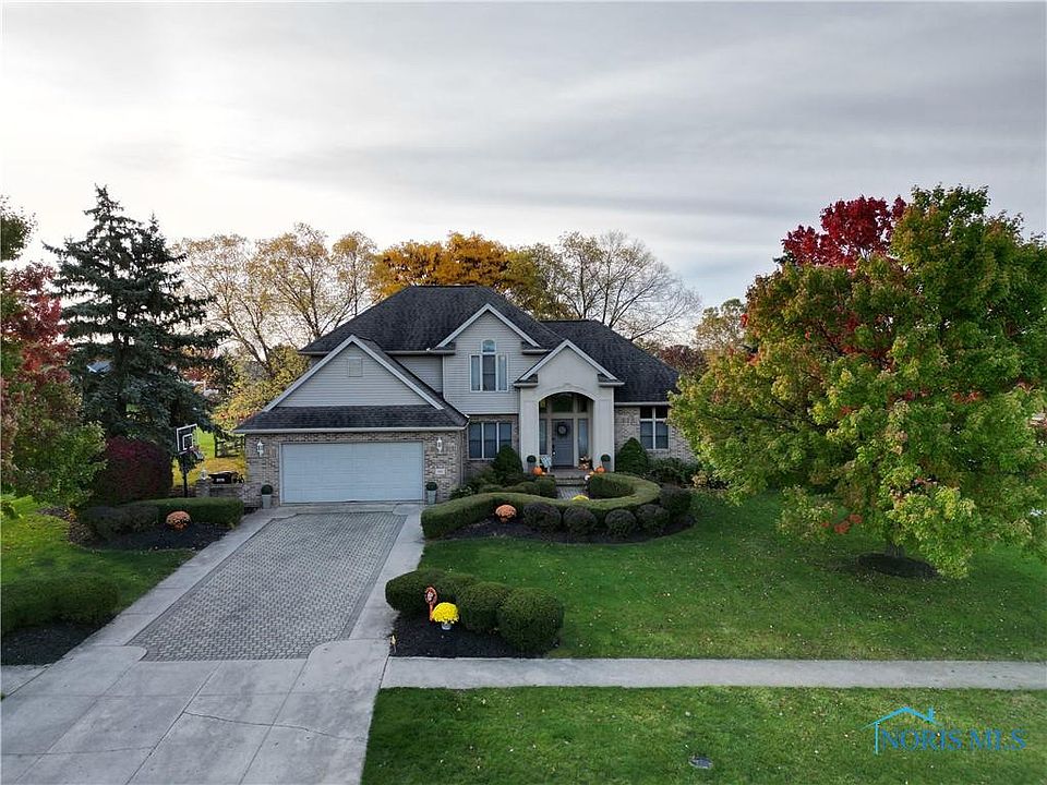 1st image of 1710 Stonehedge Dr