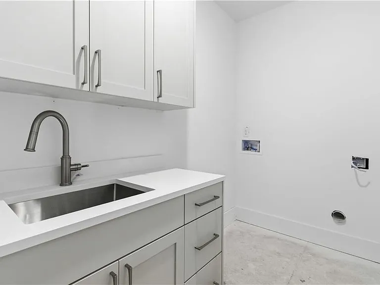 3196 Towerview Dr NE — Photo 25