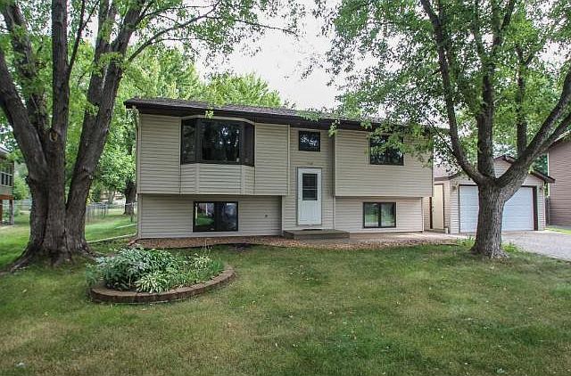 1st image of 11148 Idaho Ct N