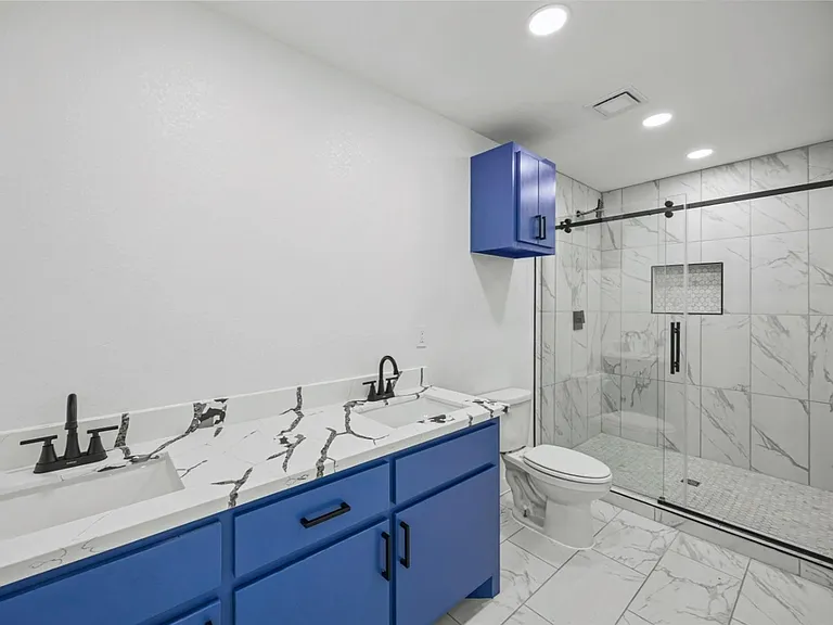 12831 Nyack Dr — Photo 20
