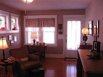 3rd image of 6454 Oleatha Ave