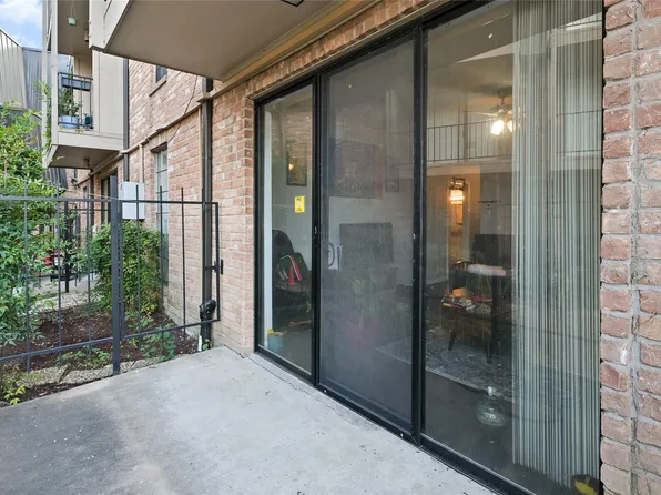 2400 N Braeswood Blvd APT 131, Houston, TX 77030
