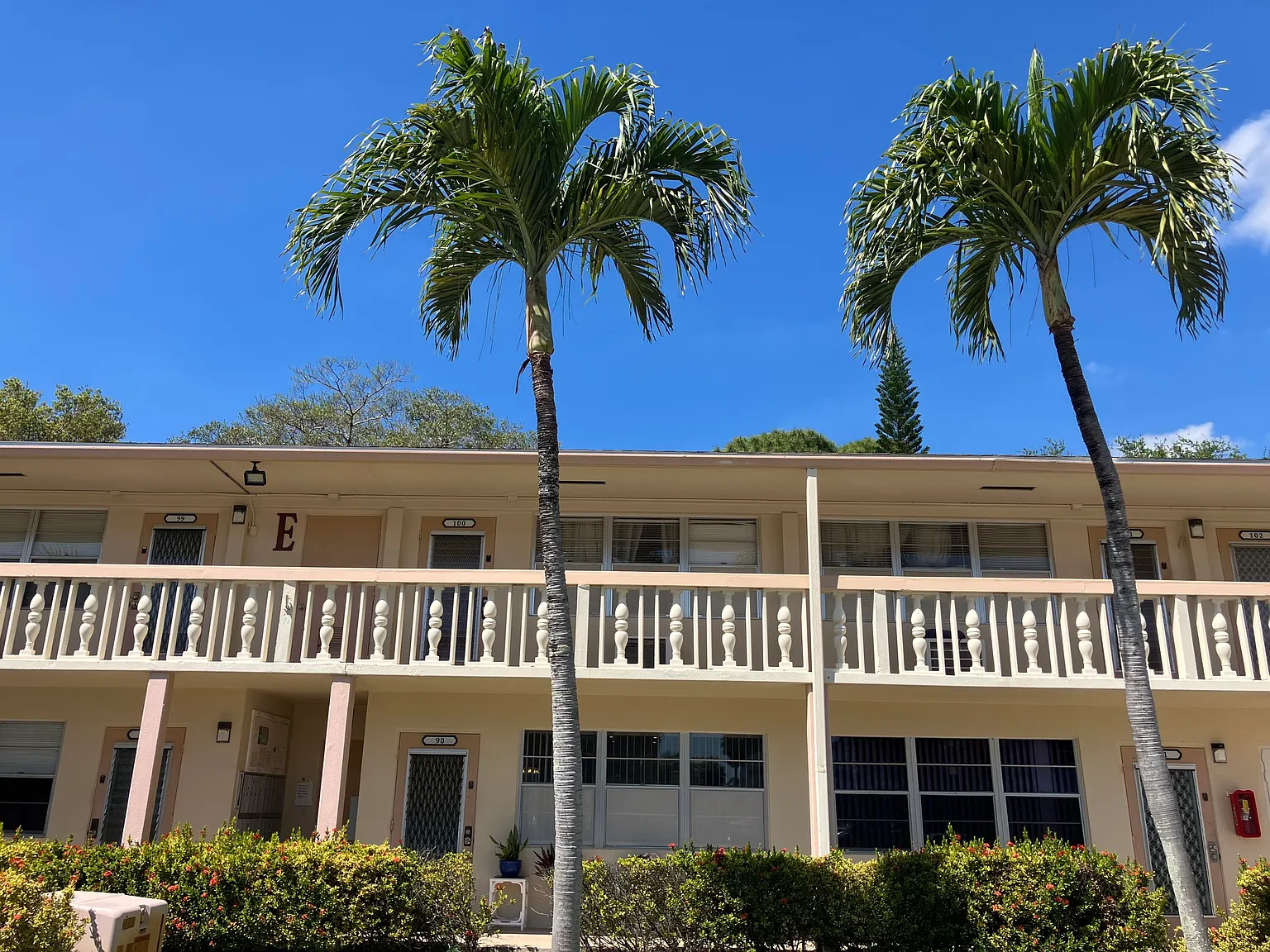 1 bed, 1.0 bath, 585 sqft, $1,475 — Photo 1