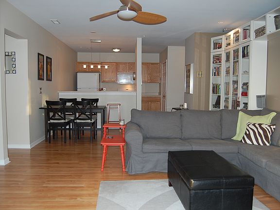 4th image of 1073 Joyce Ln
