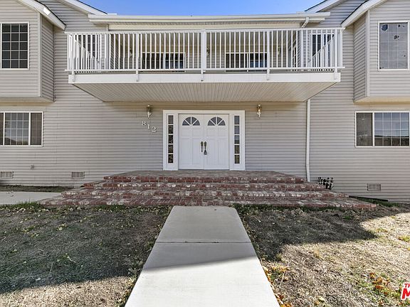 3rd image of 812 Glenbrook Dr