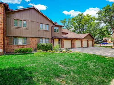 13310 S Country Club Ct APT 2B, Palos Heights, IL, 60463