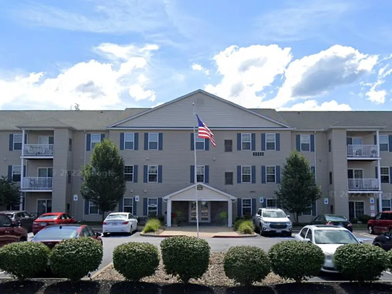 Glenwood Square Senior Apartments — Photo 13