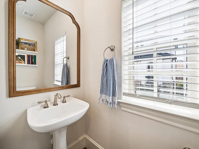 2717 Cohn St — Photo 22