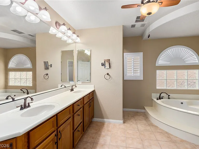 8461 Moondance Cellars Ct — Photo 20