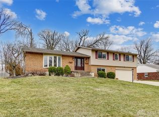 3718 Willow Creek Dr, Dayton, OH 45415