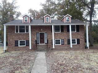 10230 W Huguenot Rd, Richmond, VA 23235